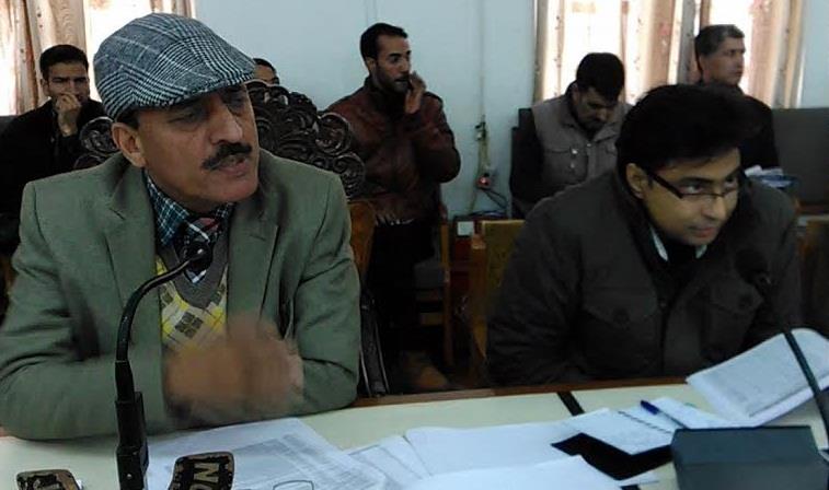 Utilize allocated budget for 2015-16 by year end: Haq Khan to officers